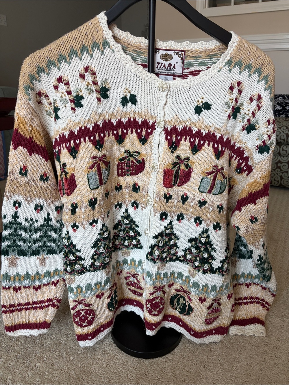 Tiara International vintage Cream, Burgundy & Green Holiday Knit Cardigan